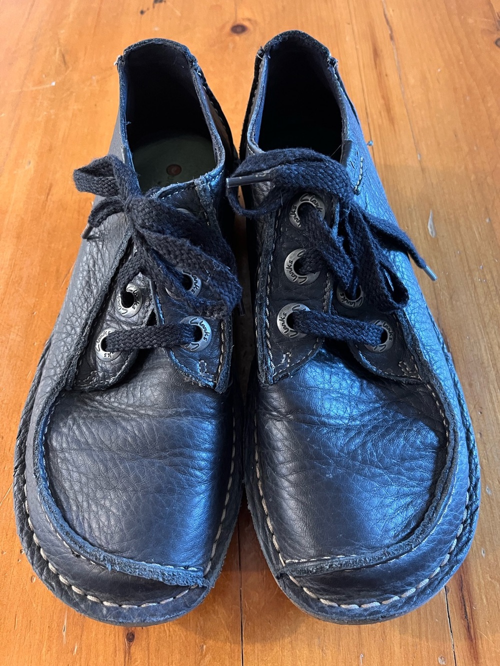 Clark’s Women’s Funny Dream Women’s Leather Oxford Lace-Up Flat Shoe in Black